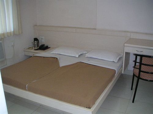 Hotel Tara International Hyderabad Eksteriør billede